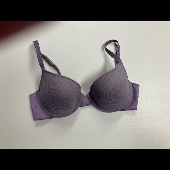 DNKY purple bra, size 36C, padded, underwire - Picture 11 of 14